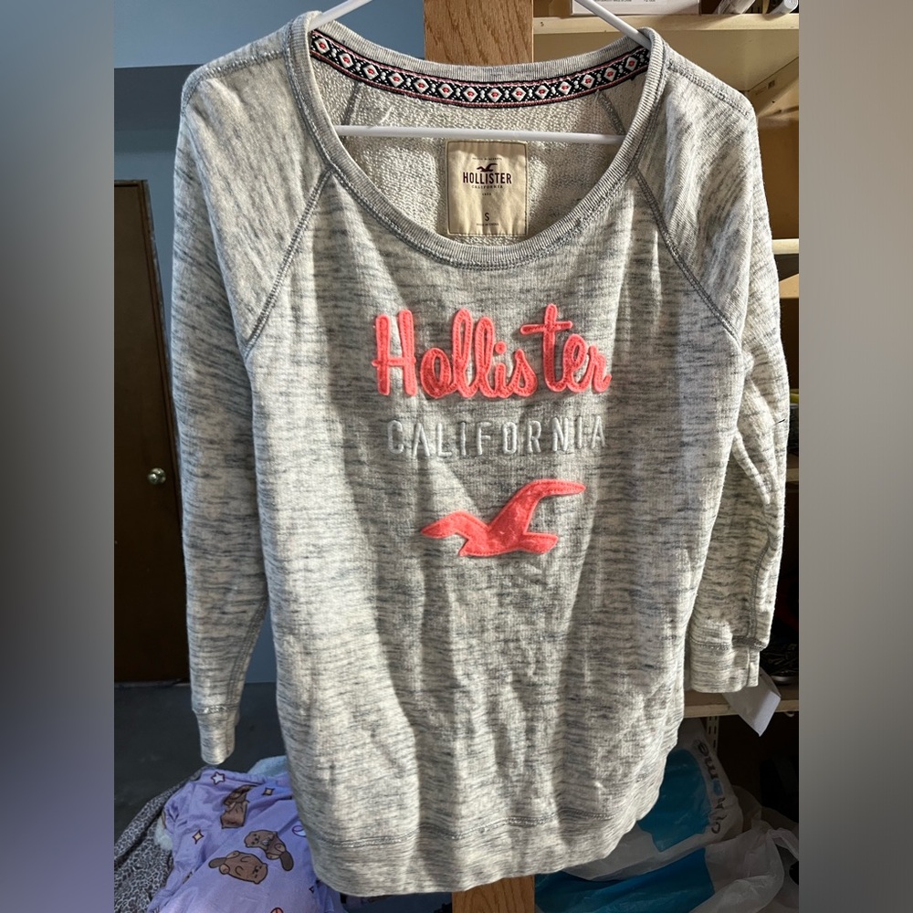 Hollister Women’s Sweater